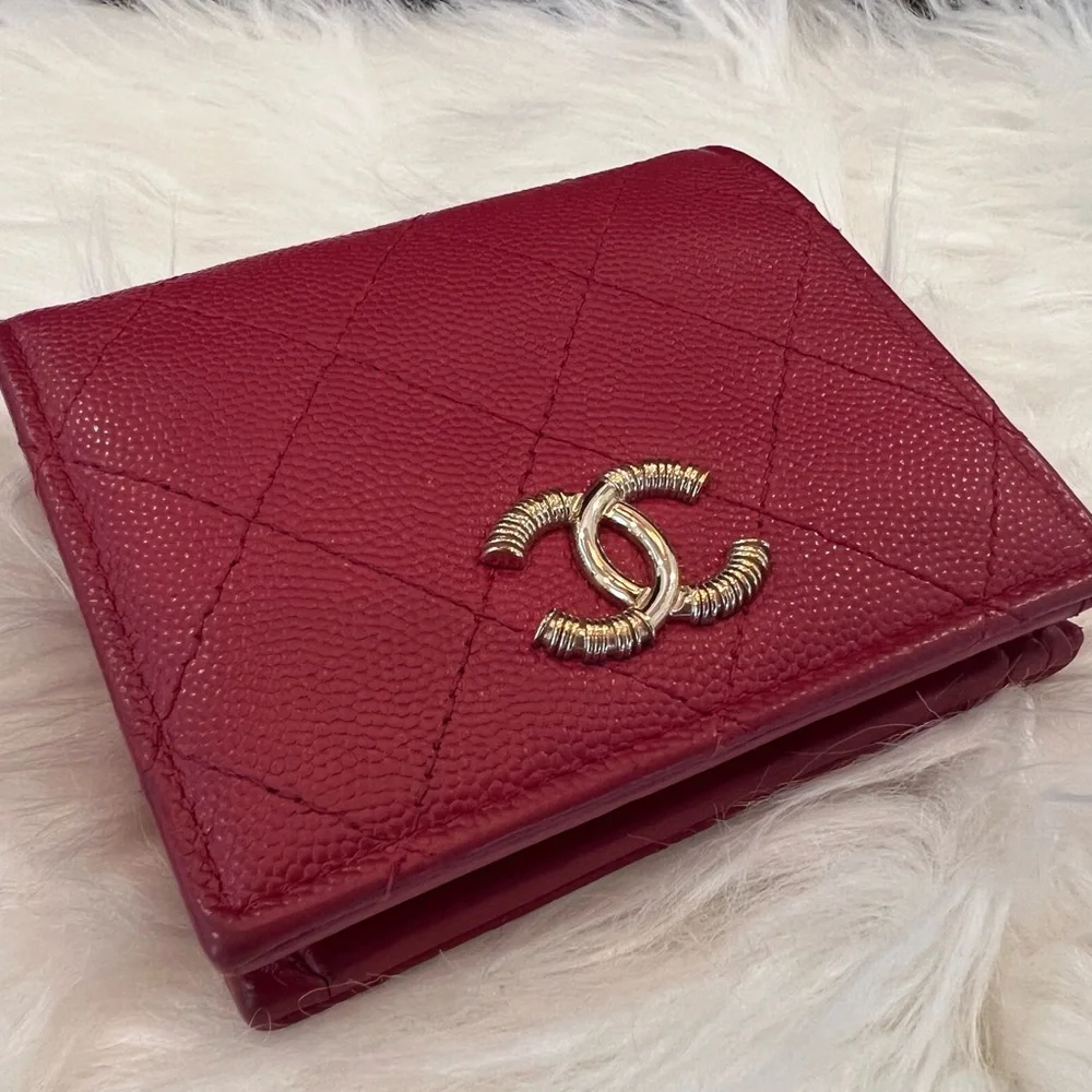 Chanel Quilted Caviar Compact Wallet - Picture 12 of 13